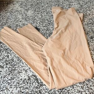 Skims Foundations Leggings